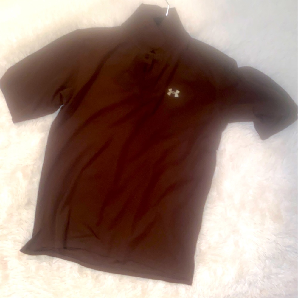 Under Armor Tshirt